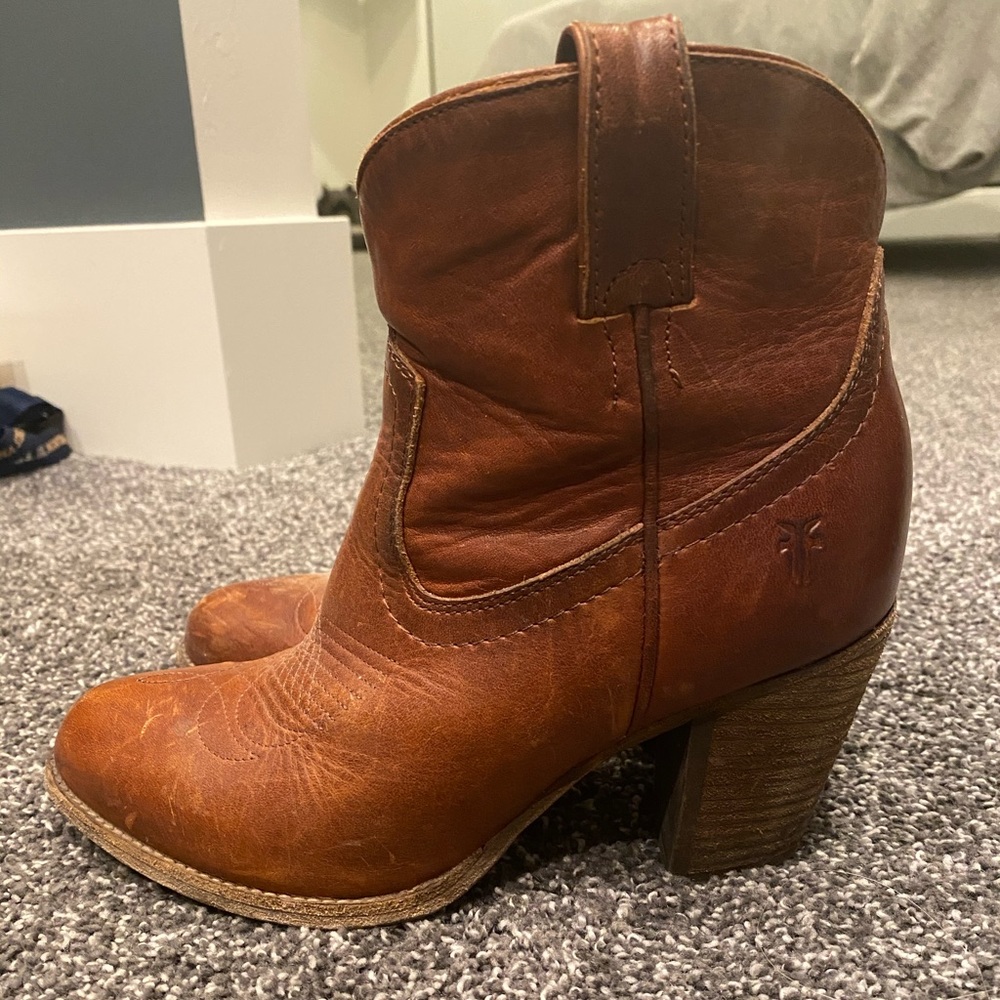 Frye Booties Size 7B